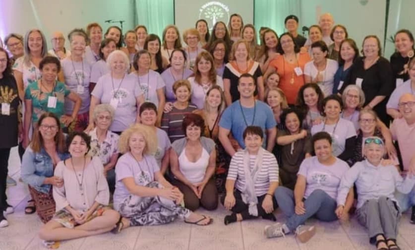 Miles de alumnos formados en sus cursos